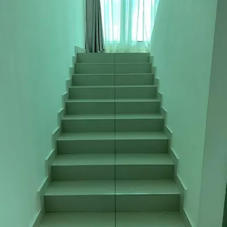 The Makcik'S Homestay Bandar Baru Bangi Exterior photo